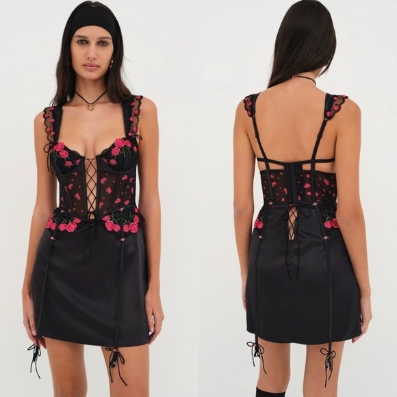 New! FOR LOVE & LEMONS Roja embroidered Slip Dress 27972 - Picture 3 of 9
